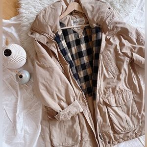 Vintage beige tan plaid lined winter coat puffer jacket mid length very warm